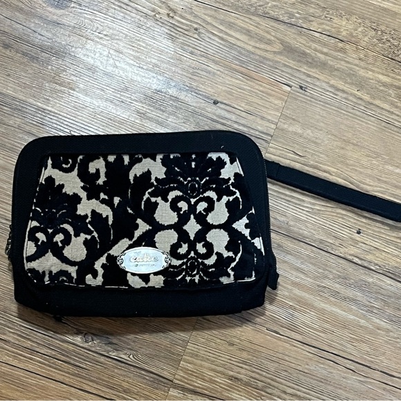 Cake by Petunia- Diaper Bag Clutch in cameo - Picture 1 of 4